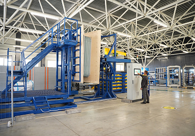 В ГК КСК начал работу уникальный в России испытательный стенд для тестирования межвагонных переходов